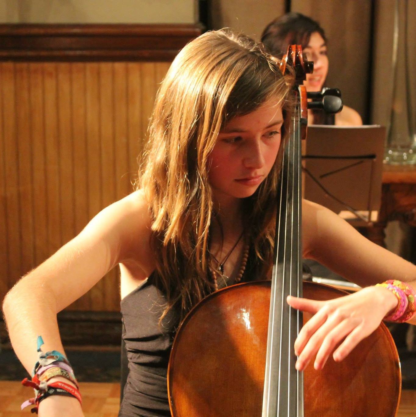 Rafaela Vicuña en lista de 100 jovenes influyentes 2020