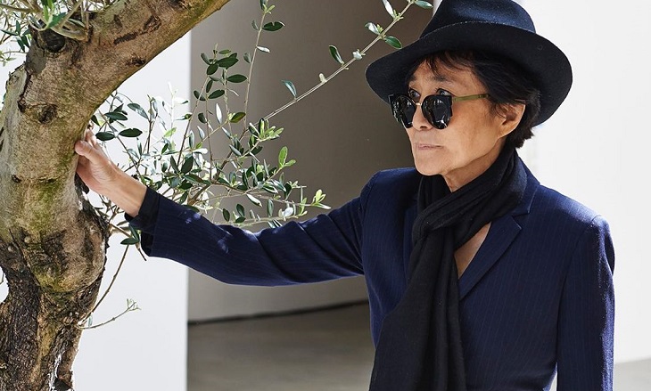 Un nuevo desafío a sus 87 años: Yoko Ono lanza canal de música junto a la hermana de Jimi Hendrix