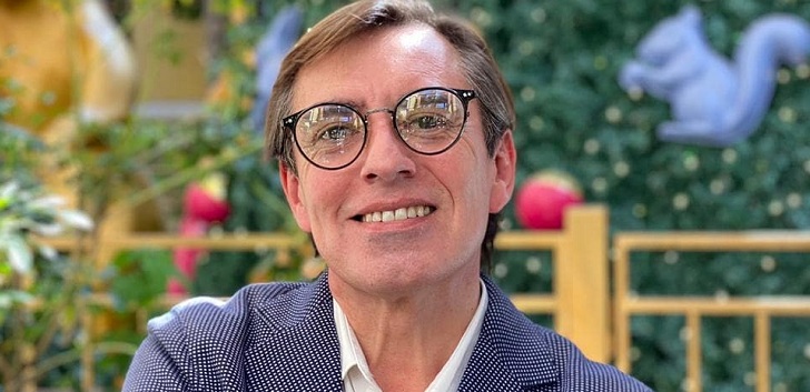 Claudio Fariña se reinventó y prepara libro sobre los chilenos en pandemia: 