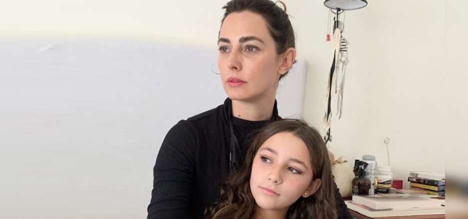 ¿La madre o la hija? Actriz Javiera Díaz de Valdés confundió a sus seguidores con fotos de su retoña