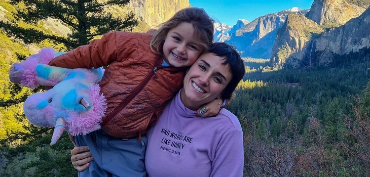 Isidora Urrejola pasó tremendo susto con su hija: sufrió accidente tras perder control de su auto