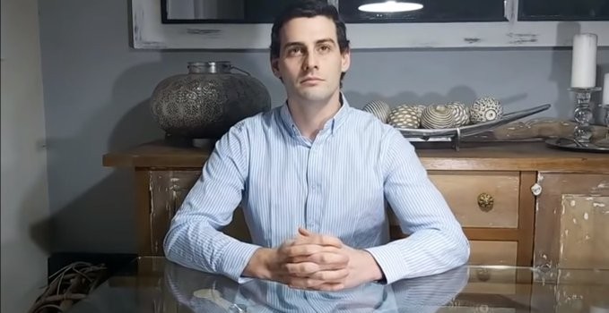 Defensa de Martín Pradenas interpuso recurso de amparo y busca desestimar prueba clave en el caso