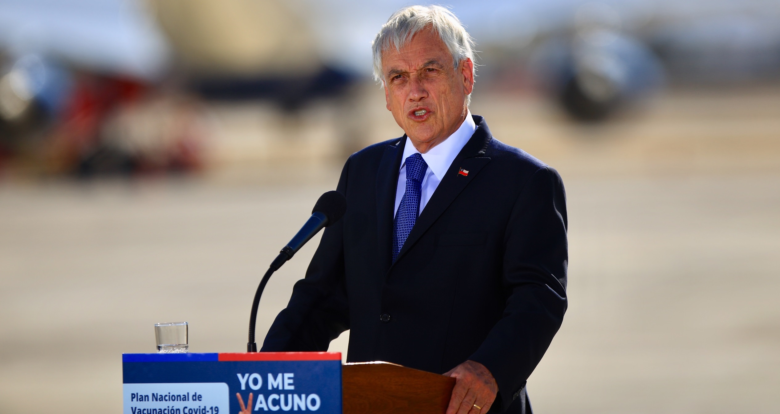 Llegan a Chile casi 2 millones de vacunas Sinovac: Sebastián Piñera llamó a 