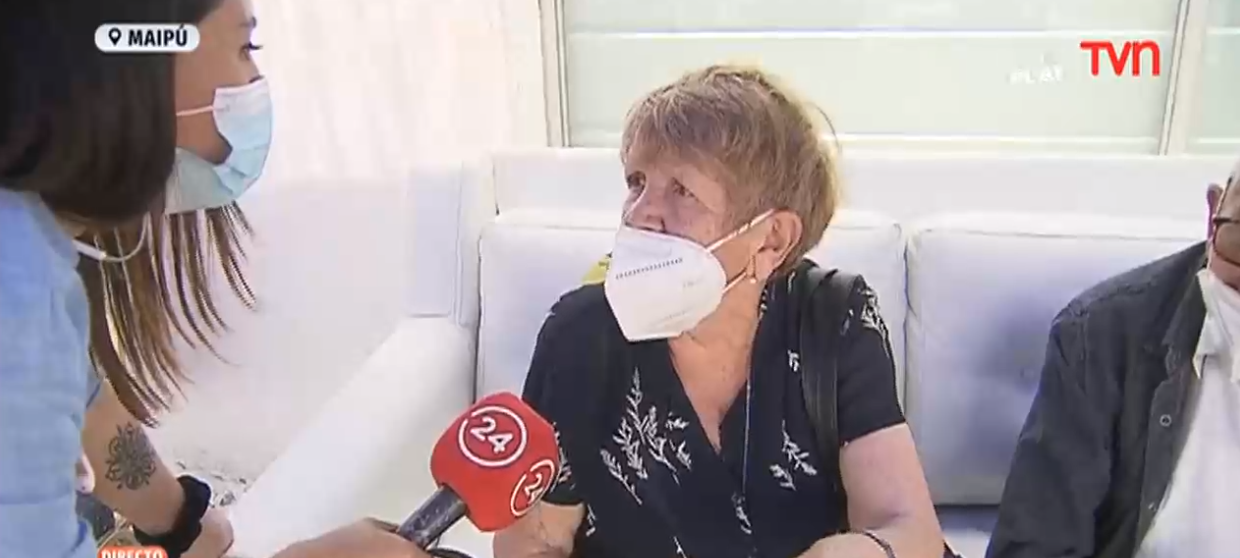 ¿Marcianos? Mujer recién vacunada del COVID relató que tuvo miedo por culpa de las redes sociales