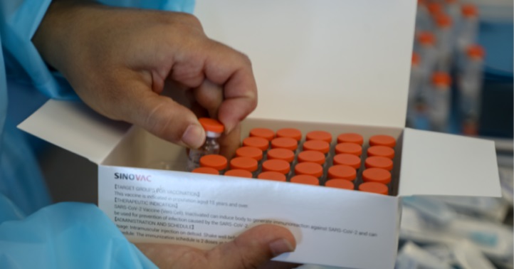 Sinovac anuncia que su vacuna contra el COVID-19 es efectiva en niños mayores de 3 años