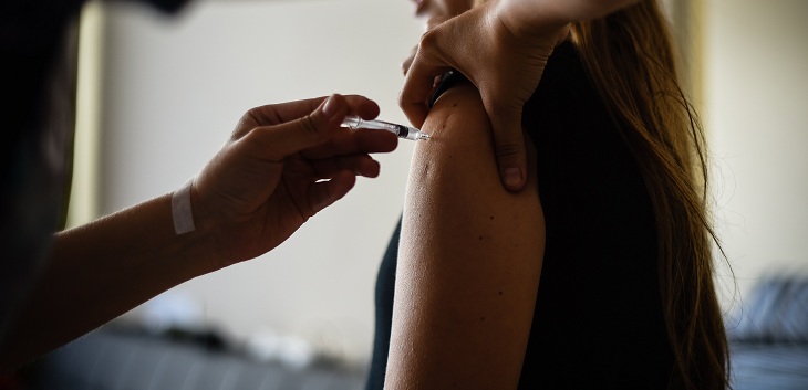 Minsal entrega calendario de vacunación del 5 al 11 de abril: población objetivo es mayor de 50 años