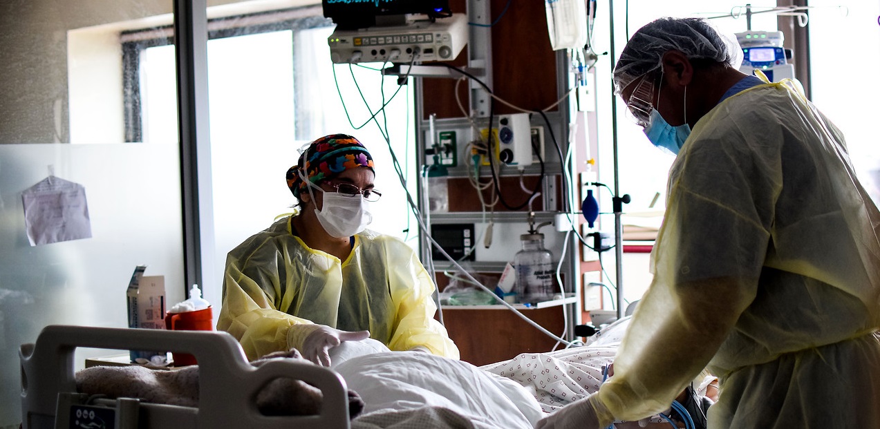 6.604 contagios de COVID-19 reportó este viernes el Minsal: fallecidos superan los 22 mil