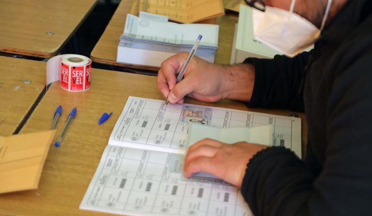 Gobierno confirma aumento de pago para los vocales de mesa en las elecciones: serán $30 mil por día