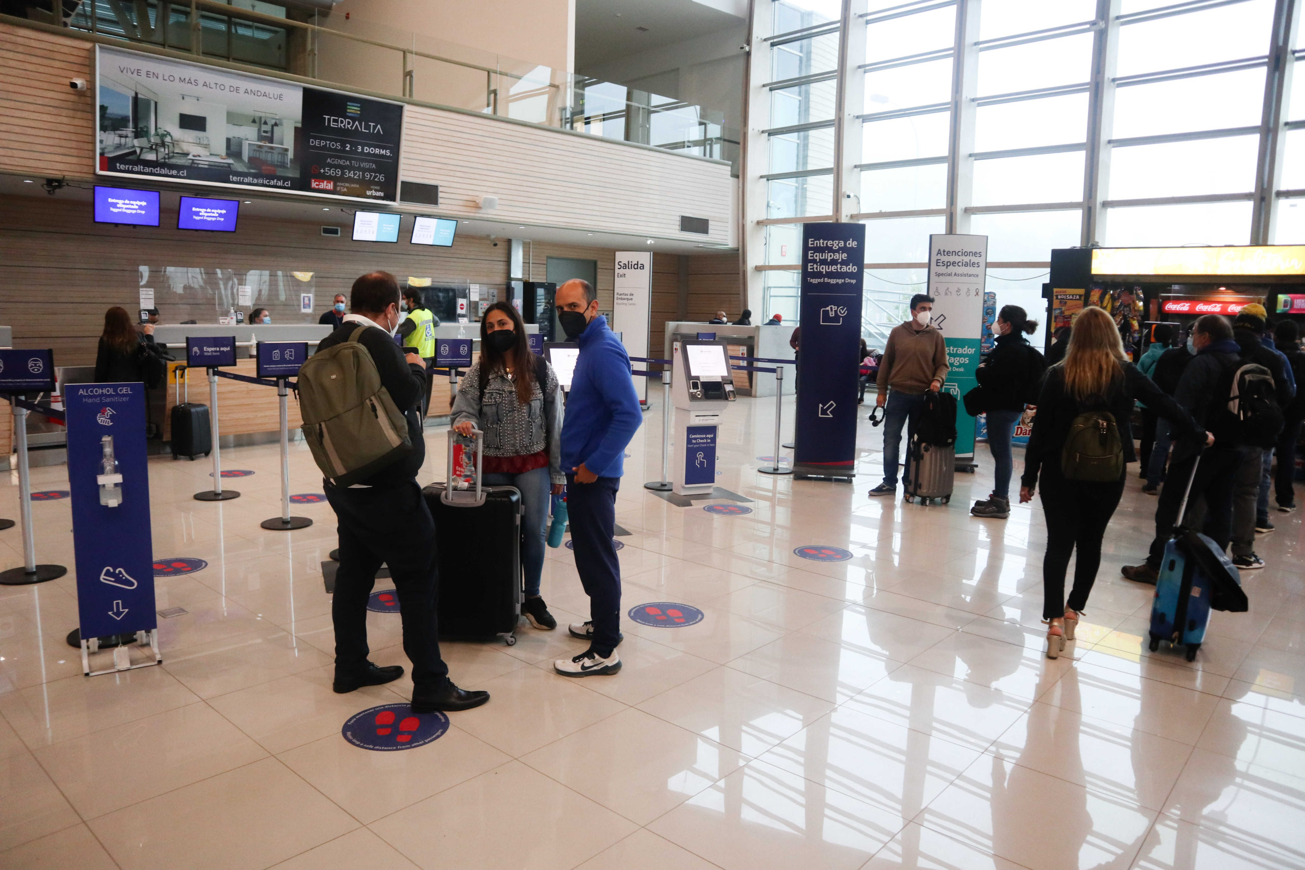 Anuncian restricciones para viajeros que ingresen a Chile: caso especial a quienes llegan de Brasil