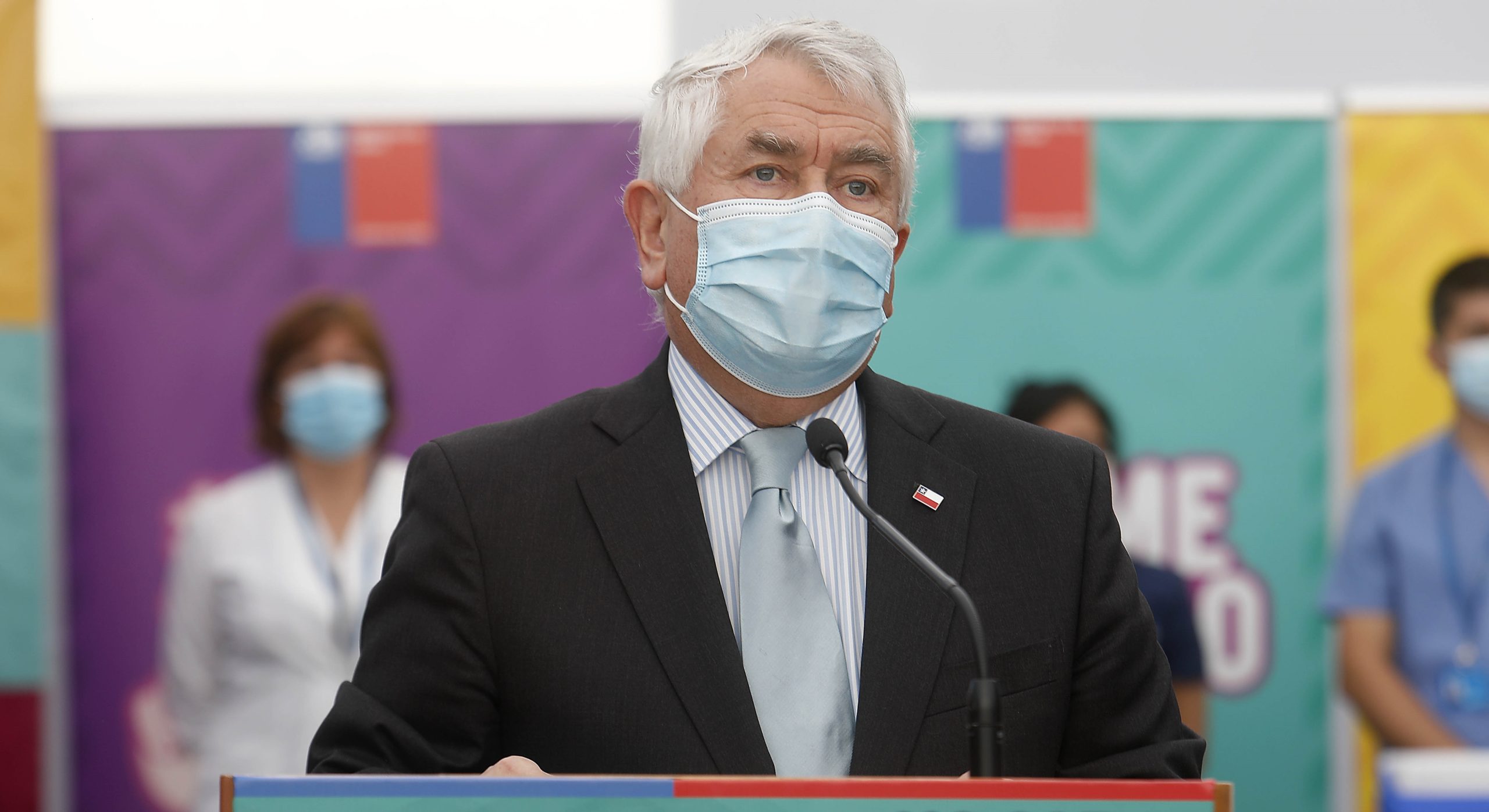 Paris no descarta tomar “medidas más drásticas” si aumentan los casos en la Región Metropolitana