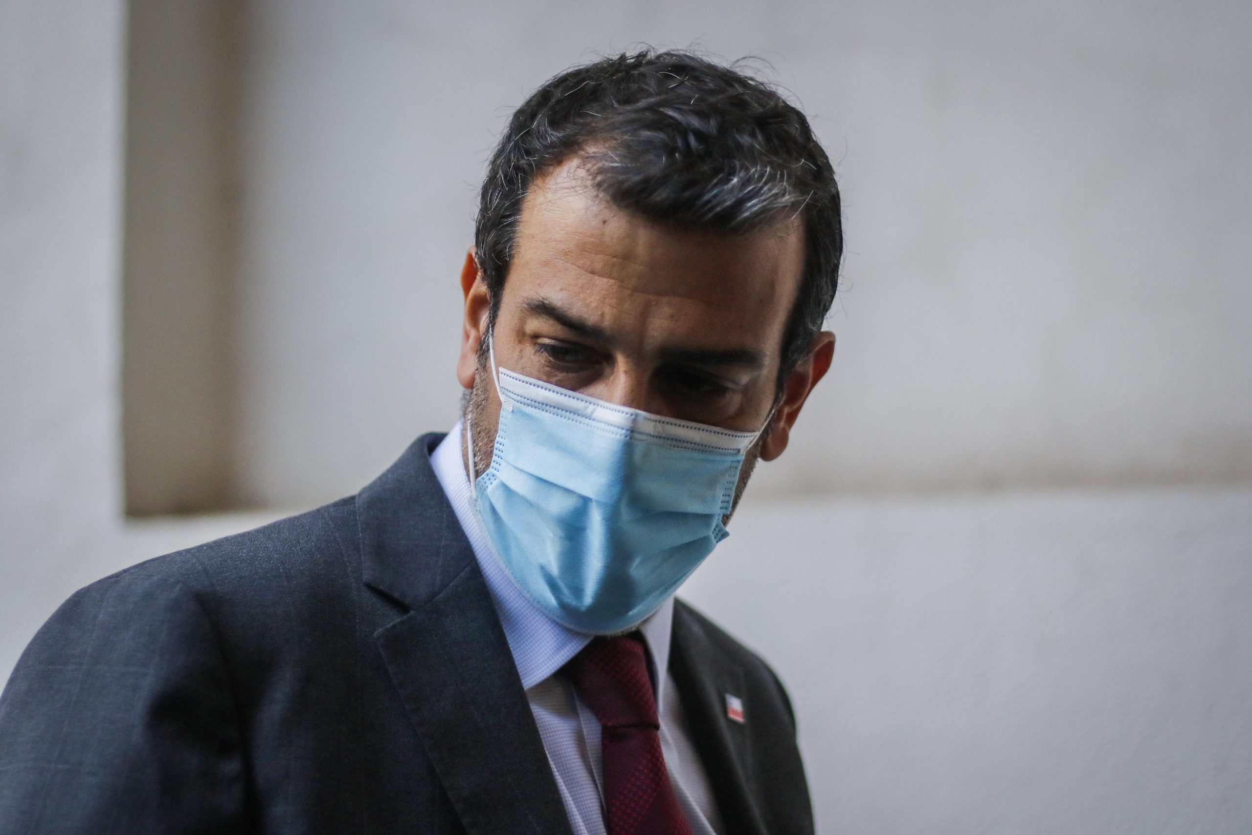 Delgado regresó a La Moneda y llamó a mantener el autocuidado por COVID-19: 