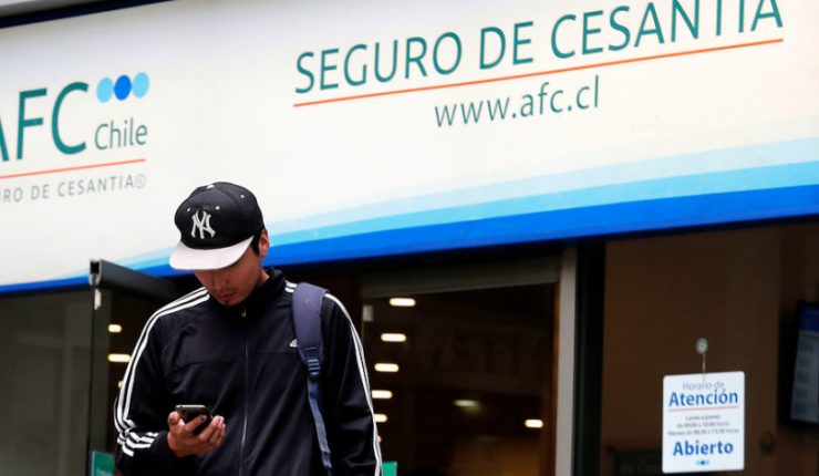 Avanza proyecto que busca descontar del Seguro de Cesantía la deuda por pensión de alimentos