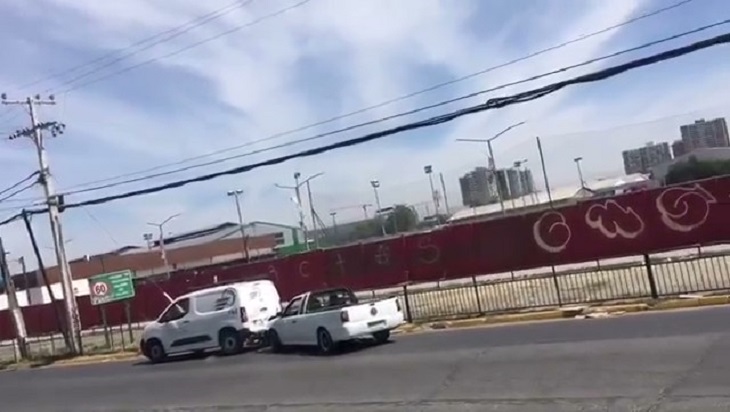 Discusión entre conductores tras choque termina en atropello en Macul: uno de ellos está detenido