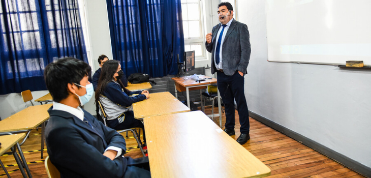 Colegio de Profesores y suspensión de clases por cuarentena: 