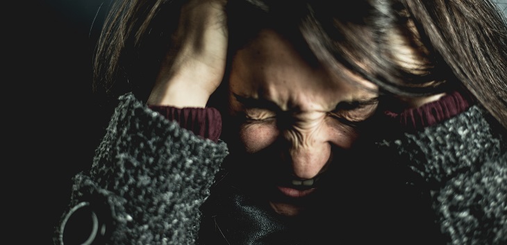 5 consejos entregados por un psicólogo para hacerle frente a una persona descontrolada