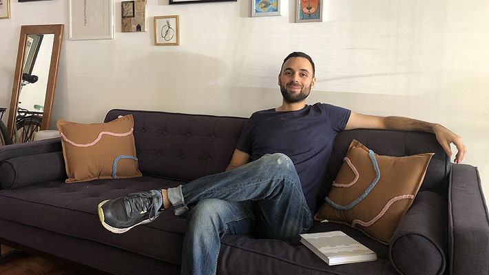 Chileno rompe récord panamericano al recitar 20 mil dígitos del número pi: demoró casi tres horas