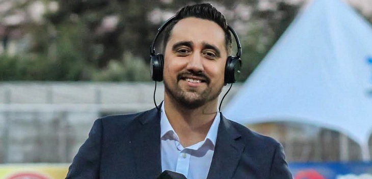 Periodista de TNT Sports cayó en 'picante' broma en plena transmisión en vivo: 