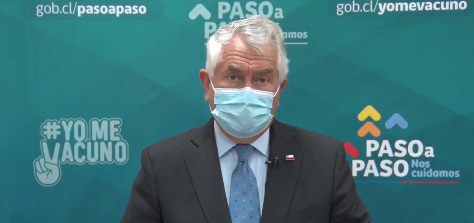 Ministro Paris anunció que se retomarán cirugías selectivas en los próximos días