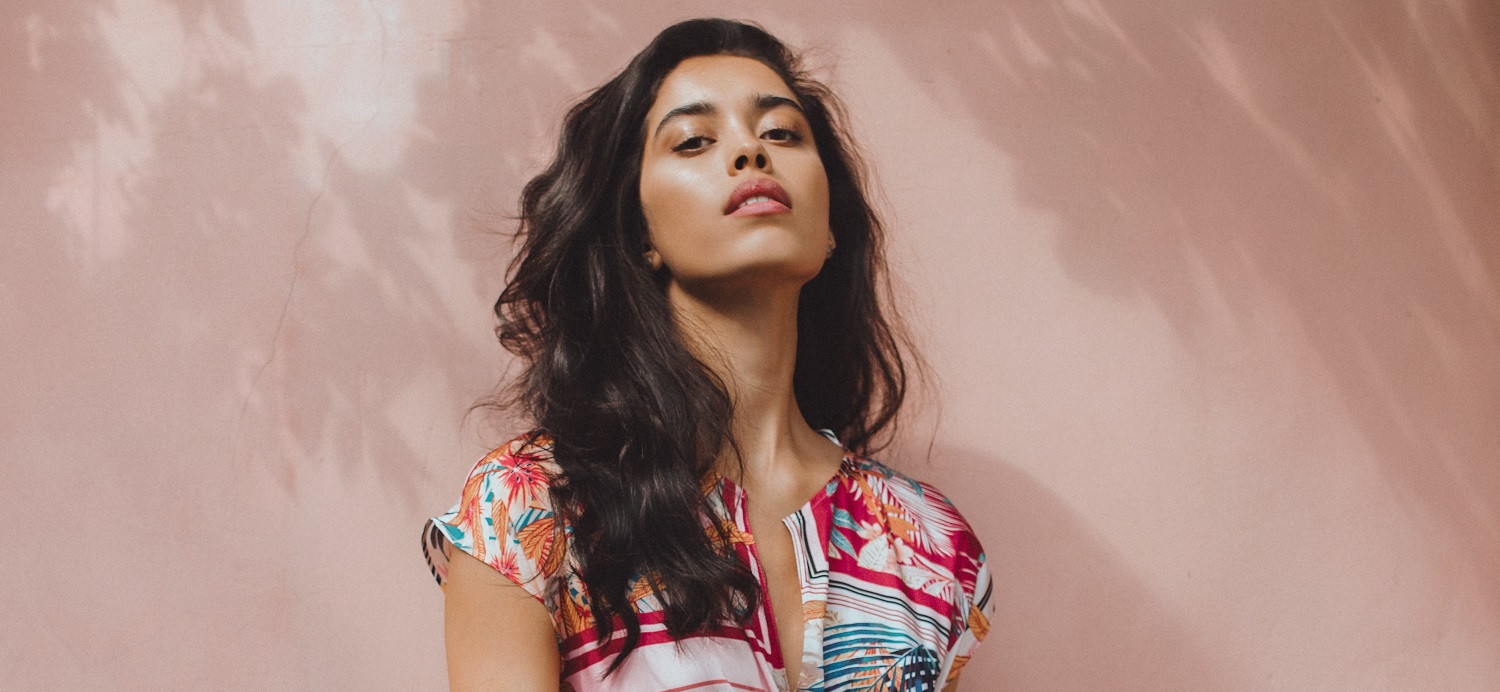 No la saques de tu clóset: 5 formas de usar ropa de verano durante otoño sin pasar frío