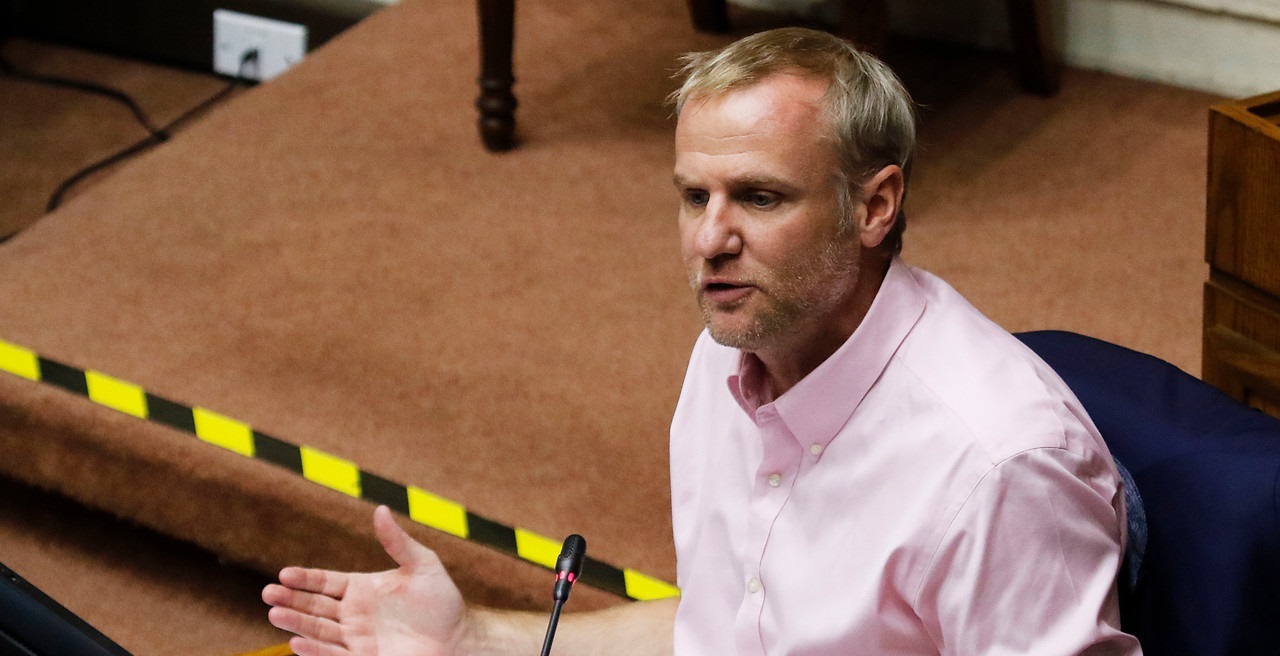 Confirman que senador Felipe Kast se contagió de COVID-19: está en cuarentena