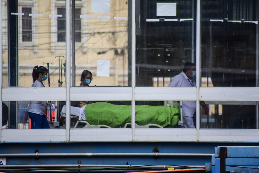 Ministro Paris lamentó fallecimiento de TENS por COVID-19 en Valdivia: 