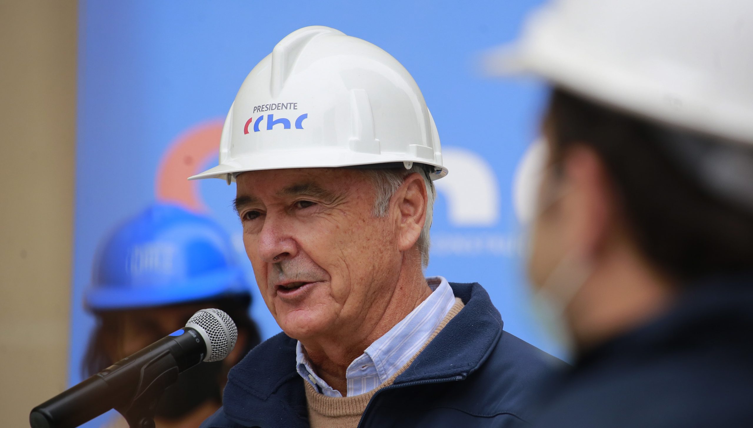 Presidente de CChC contra el tercer retiro: 