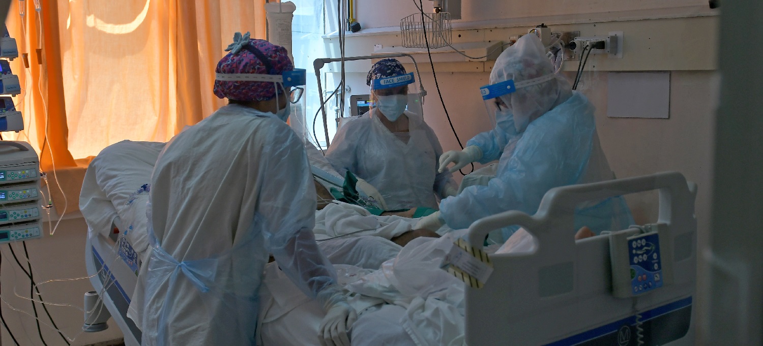 Más que obesidad y cáncer: estudio revela que sedentarismo aumenta riesgo de morir por COVID-19