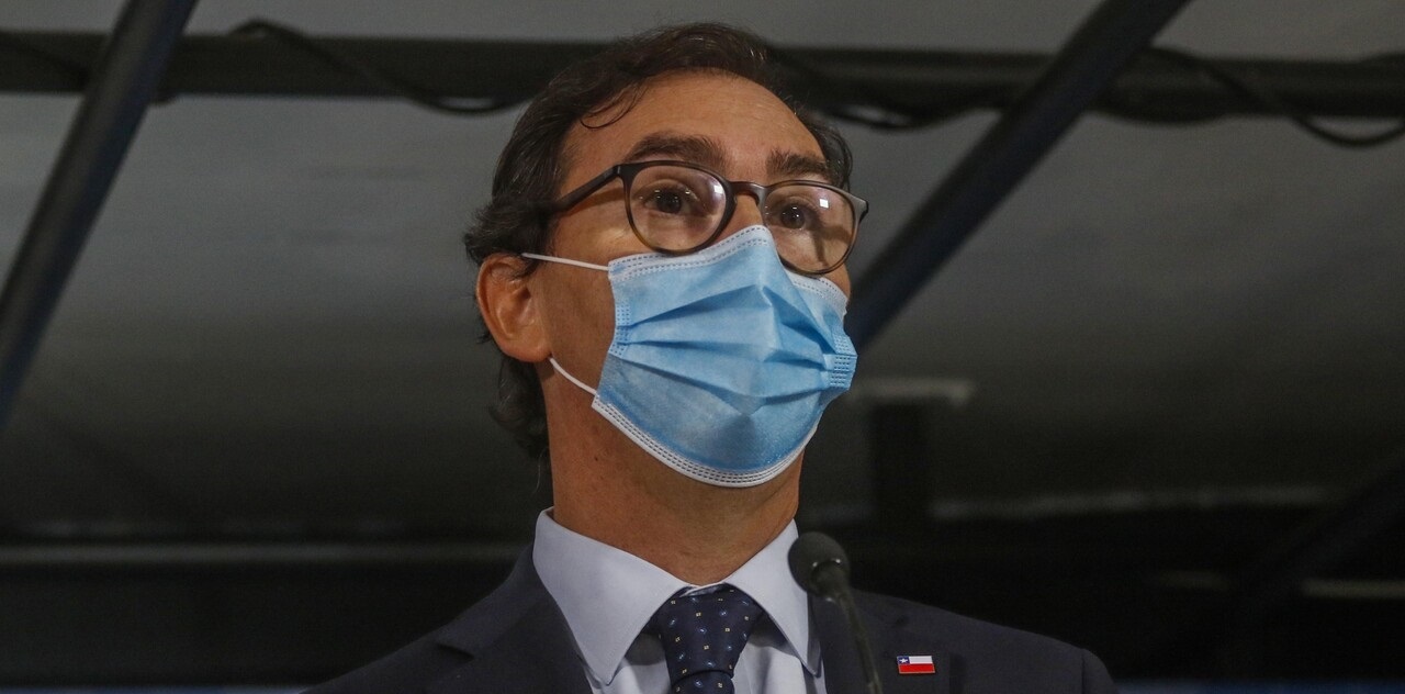 Ministro Figueroa analizó retorno a clases y aseguró que reapertura de los colegios 