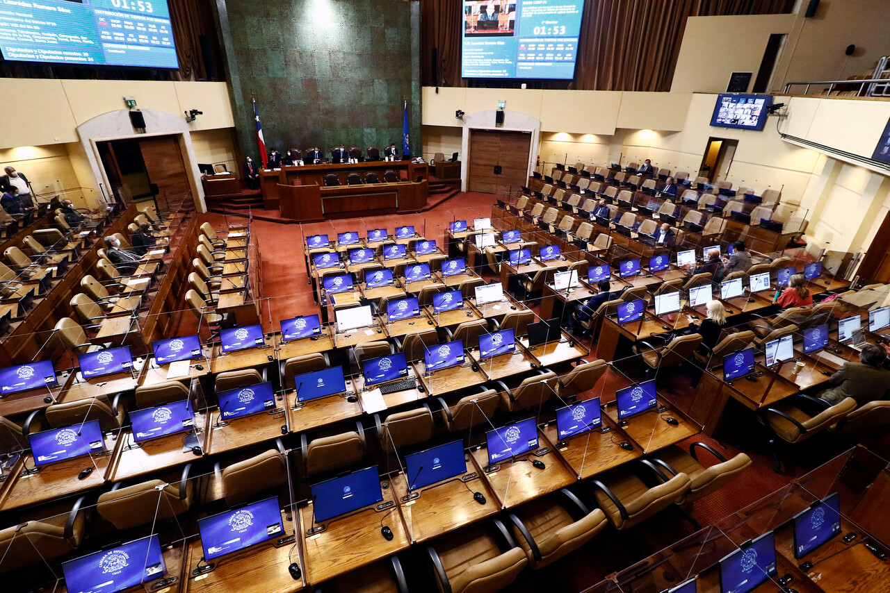 Proyecto aprobado: Cámara despacha a ley Bono Clase Media y Préstamo Solidario