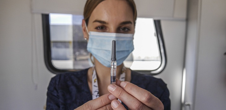 Estudios aseguran que variante británica de COVID-19 no aumenta gravedad de los pacientes