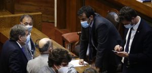 Cámara de Diputados rechazó informe de Comisión Mixta: elecciones se aplazan para el 15 y 16 de mayo