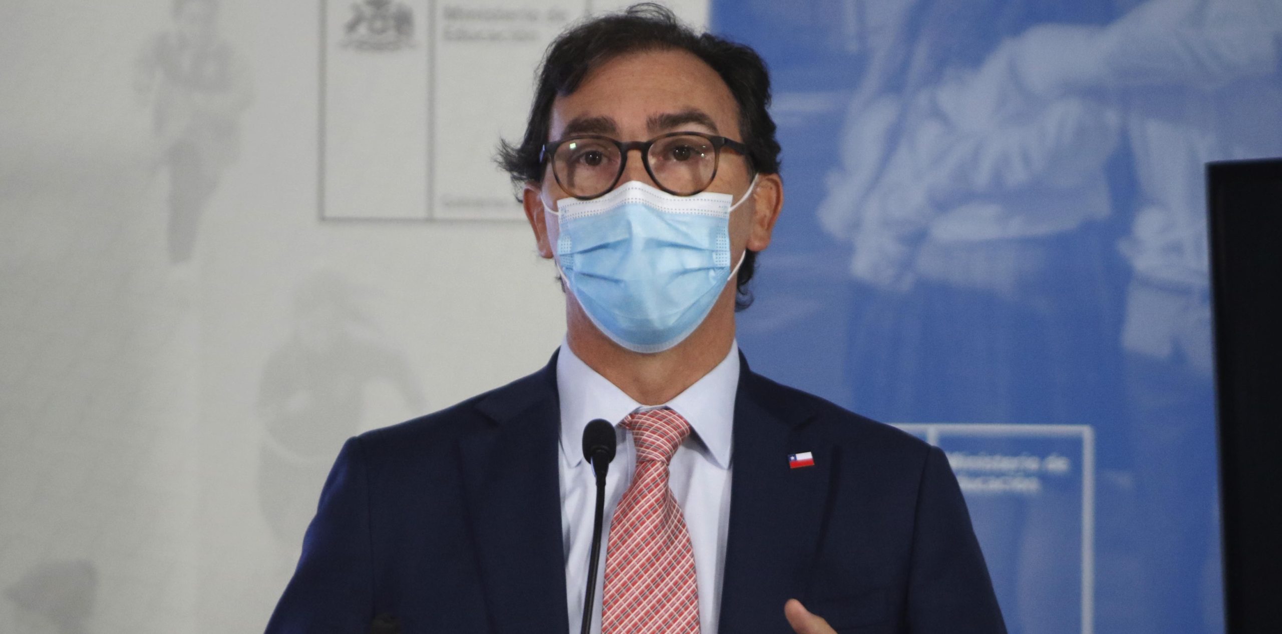 Mineduc tras inicio del año escolar: 2,25% de colegios que reabrieron presentaron brotes de COVID-19