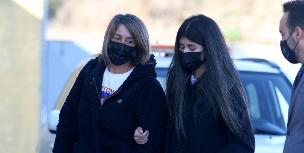 Padres de Tamara y madre de Fernanda Maciel llegaron hasta Concepción para despedir a Tomás Bravo
