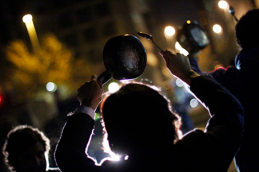 Se registraron cacerolazos en rechazo a decisión del Gobierno de acudir a TC para frenar 3° retiro