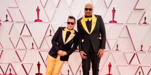 Críticas a la brutalidad policial se tomaron la alfombra roja de los Premios Óscar 2021