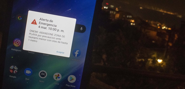 Subtel anunció oficio contra Entel por erróneo mensaje de alerta de emergencia en celulares