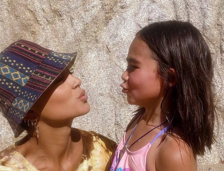 Camila Recabarren debió corregir a su hija tras anunciar que estaba vendiendo gatos 