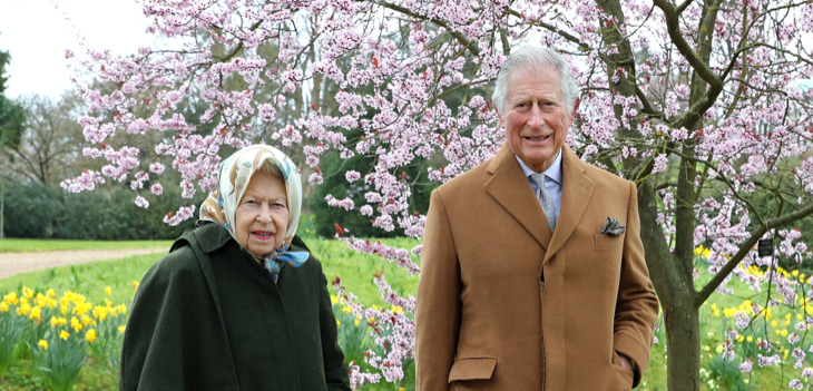 Príncipe Carlos rindió tributo 