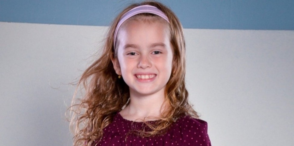 Actriz de 'Papá a la deriva', Giulia Inostroza, celebró en cuarentena sus 14 años: así luce hoy