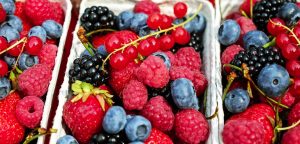 Protege tus neuronas: los alimentos que podrían ser aliados para prevenir enfermedades neurológicas