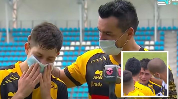 Jhon Bravo reemplazó a Paredes y debutó en fútbol profesional por Coquimbo: lloró al final del duelo