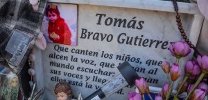 Padres de Tomás Bravo fueron citados por la fiscal del caso para entregarles nuevos antecedentes