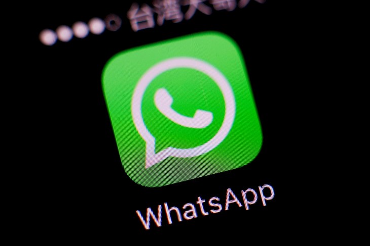 ¿El logo se pone azul? ¿Me borrarán la cuenta? Mitos sobre los nuevos términos de WhatsApp