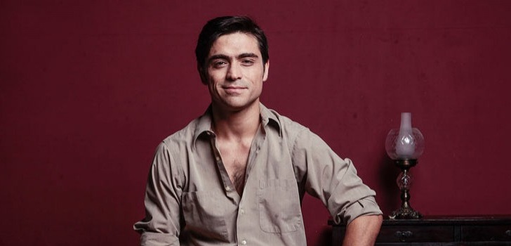 El salto de Etienne Bobenrieth: será el protagonista de la nueva teleserie de Mega, 