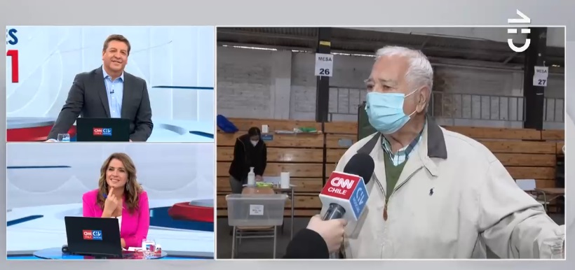 Votante de 91 años sacó aplausos por sinceras críticas a la política y los rostros de televisión