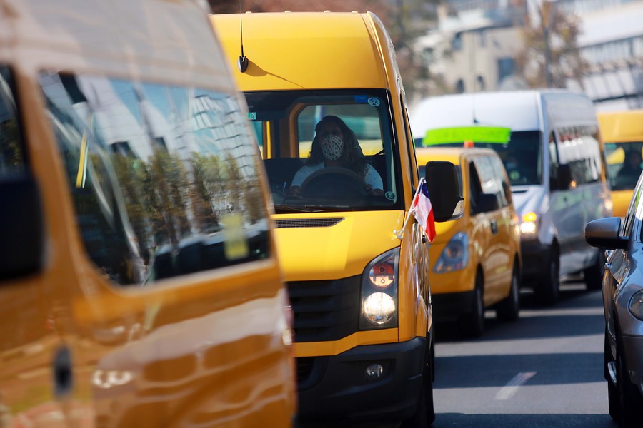 Comienza proceso de pago del bono de $500.000 para transportistas: ya hay más de 82 mil beneficiados