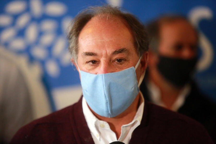 Juan Sutil y fallecidos por COVID-19 sin recibir atención: “Hay bastante responsabilidad personal”