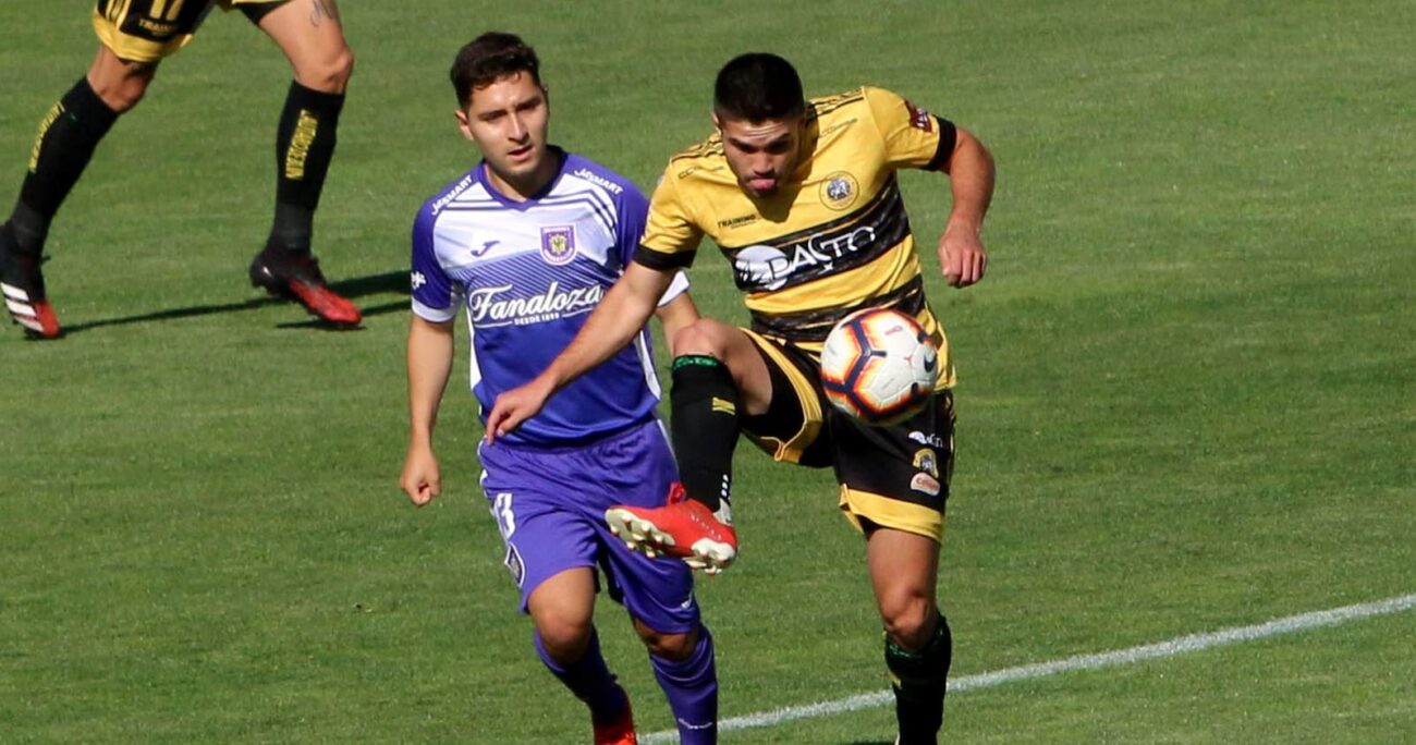 La polémica de Lautaro que estaría tocando a todo el fútbol chileno: el uso de los dobles contratos