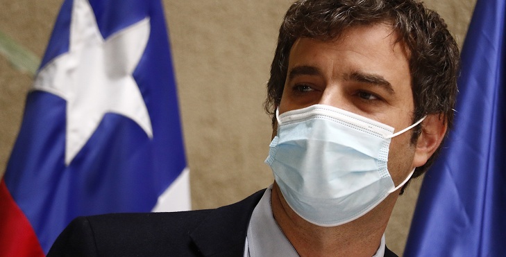 Ossa no descartó que Gobierno lleve al Tribunal Constitucional proyecto de impuestos a súper ricos