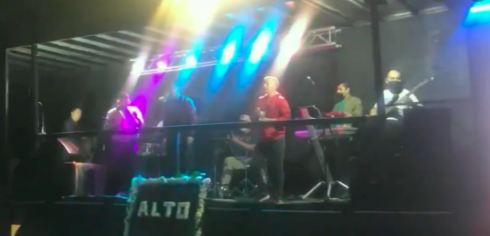 Detienen a organizador de masivo velorio de músico en Puente Alto: asistieron cerca de 100 personas